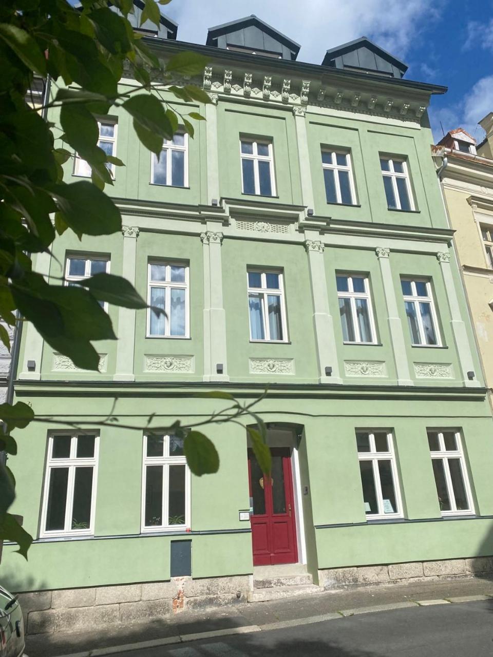 Four Rooms Carlsbad Authentic Karlovy Vary Exterior foto